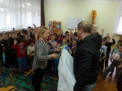 IMG-a4adb5c80410cfb1b1baef55c0b3b69f-V.jpg